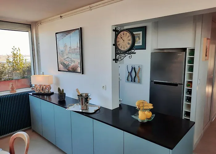 360 Degres Sur D فندق مبيت وإفطار *